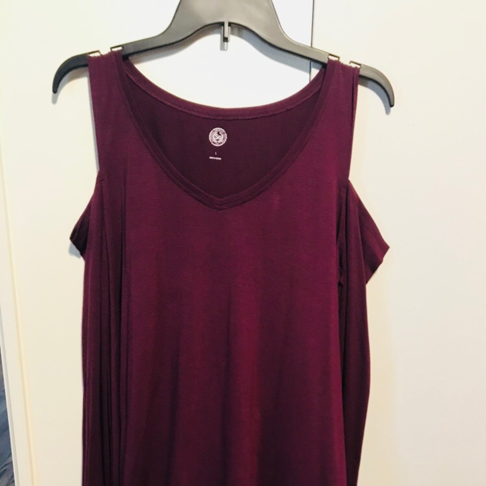 Brand new top
